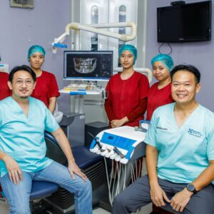 Dokter Gigi Spesialis Profesional